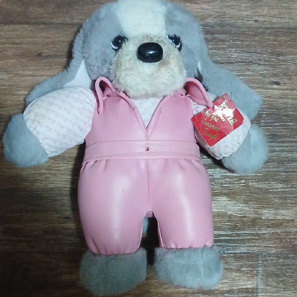 ELVIS BEAR FROM GRACELAND.